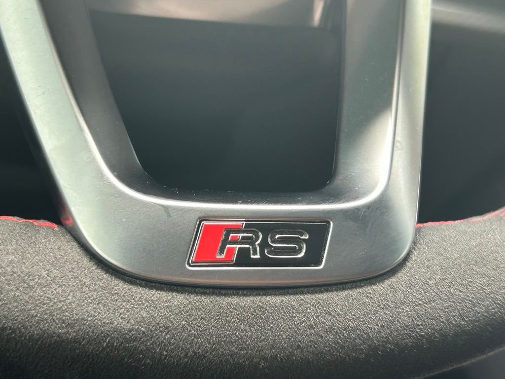 Used 2024  Audi 4.0T image 27