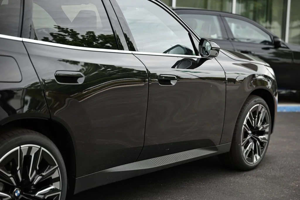 New 2026 Black Sapphire Metallic BMW 30 xDrive image 8
