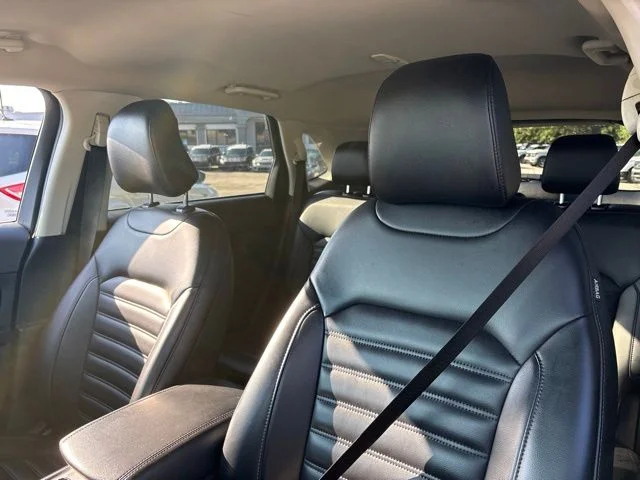 Used 2024 Silver Ford SEL image 19
