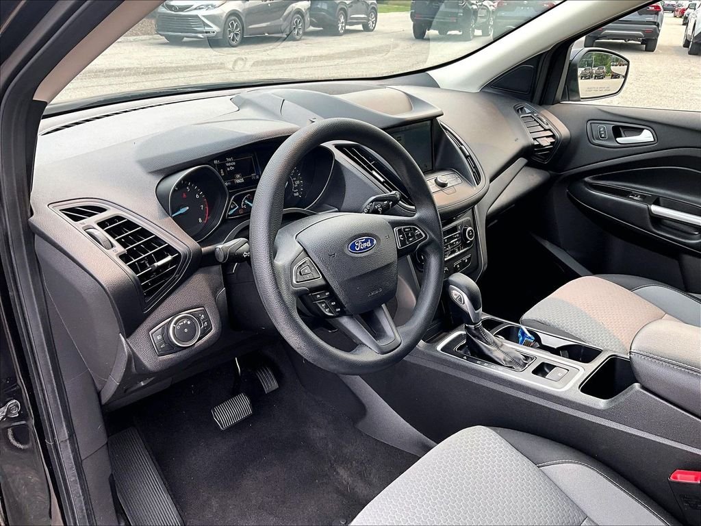 Used 2019 Black Ford SE image 8