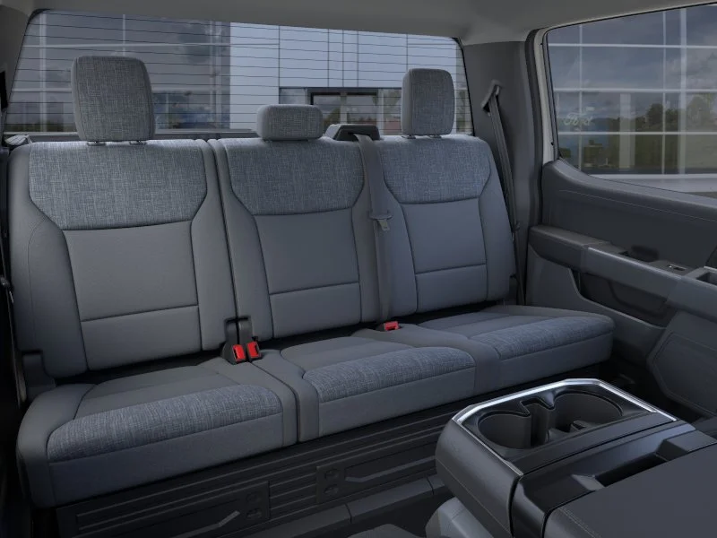 New 2026 Oxford White Ford XLT image 40