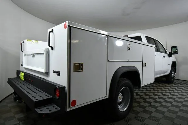 New 2026 Summit White Chevrolet Work Truck image 11