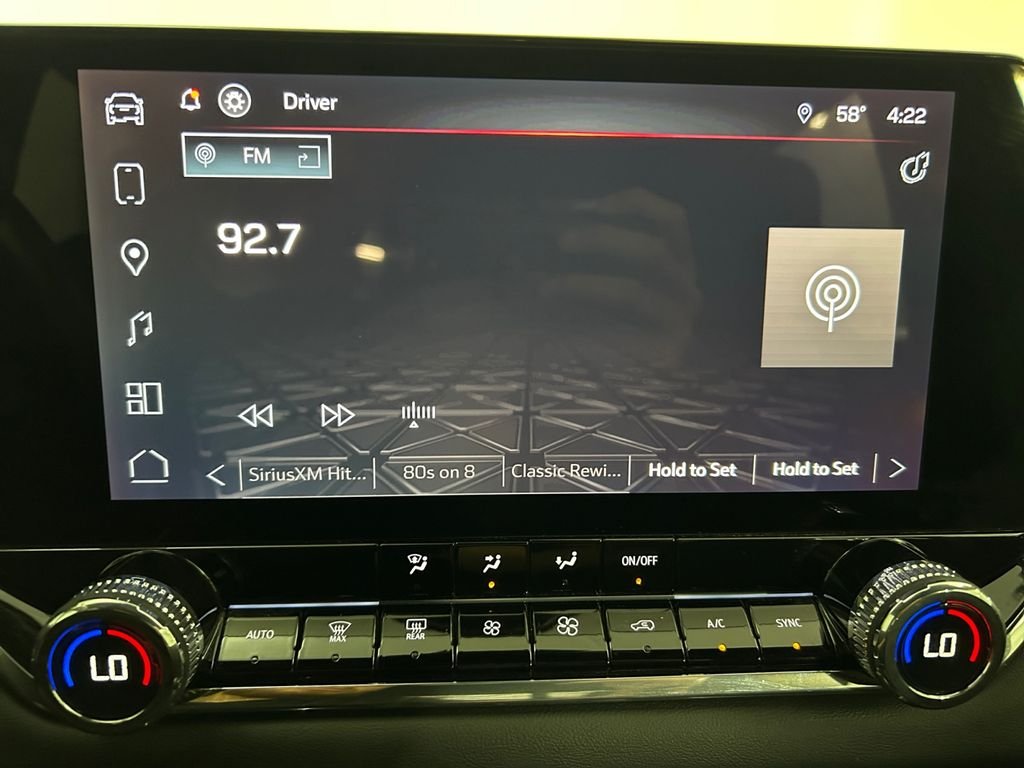 Used 2025 Blue GMC Elevation image 11