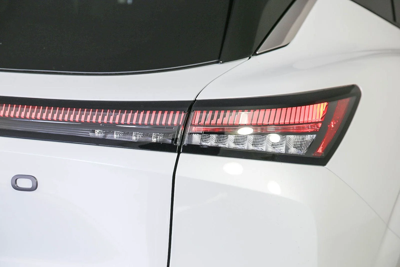 2025 Nissan Murano SV - Photo 8