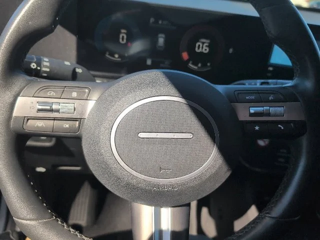 Used 2025 Gray Hyundai SEL image 20