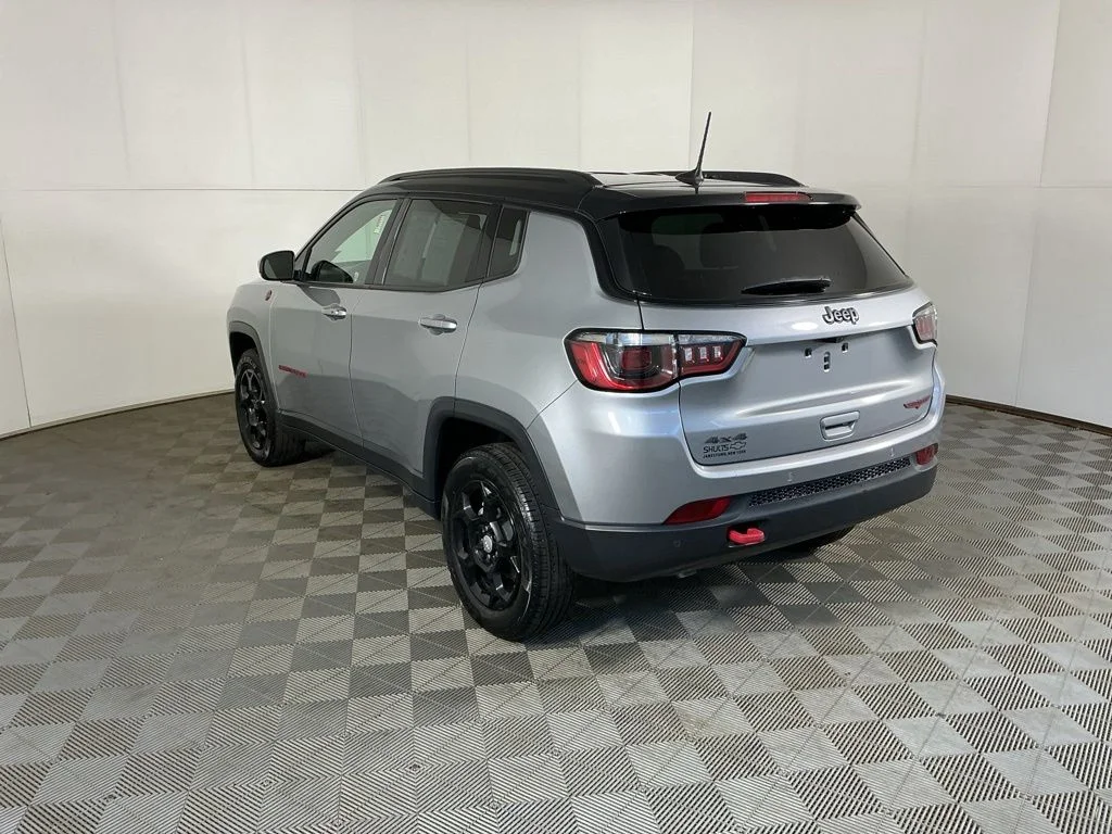 Certified Used 2023 Silver Jeep Trailhawk image 7