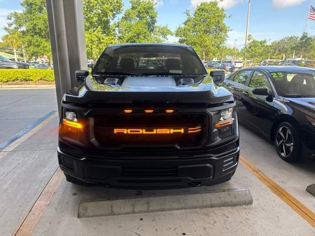 Used 2025 Agate Black Metallic Ford XL image 3