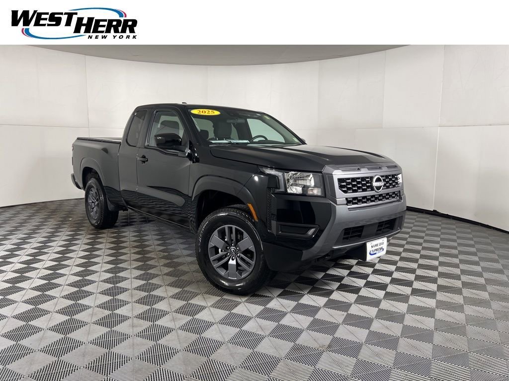 2025 Nissan Frontier