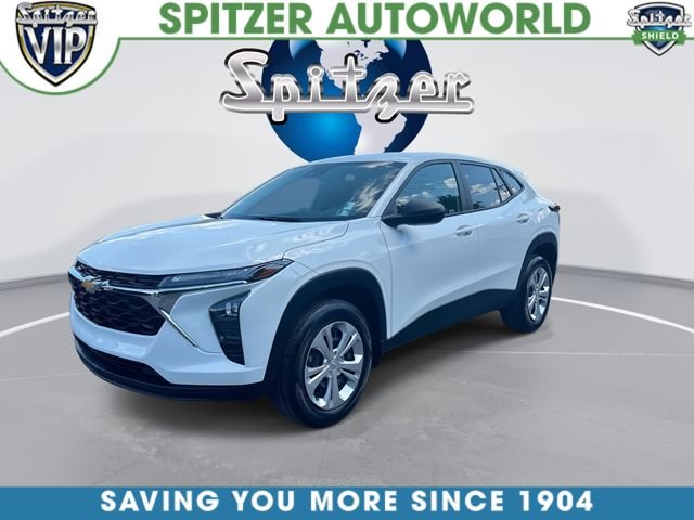 Used 2024 White Chevrolet LS image 6