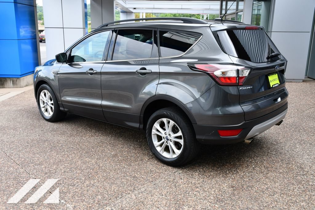 Used 2017 Gray Ford SE image 4