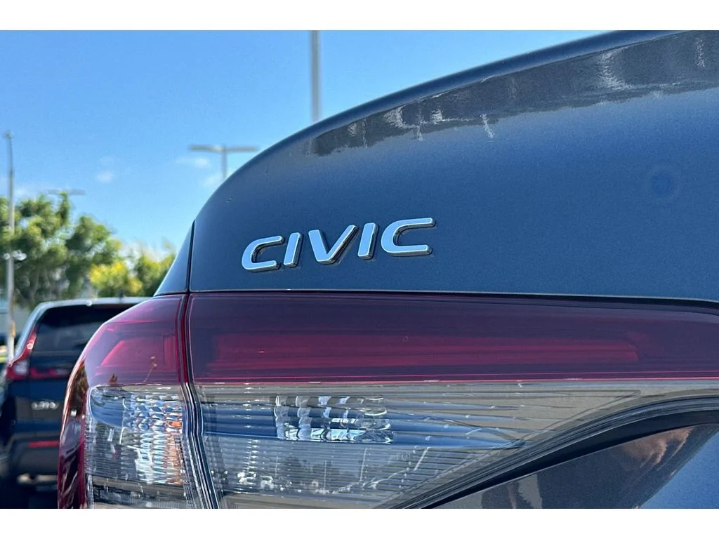 Certified Used 2026 Meteorite Gray Metallic Honda LX image 49