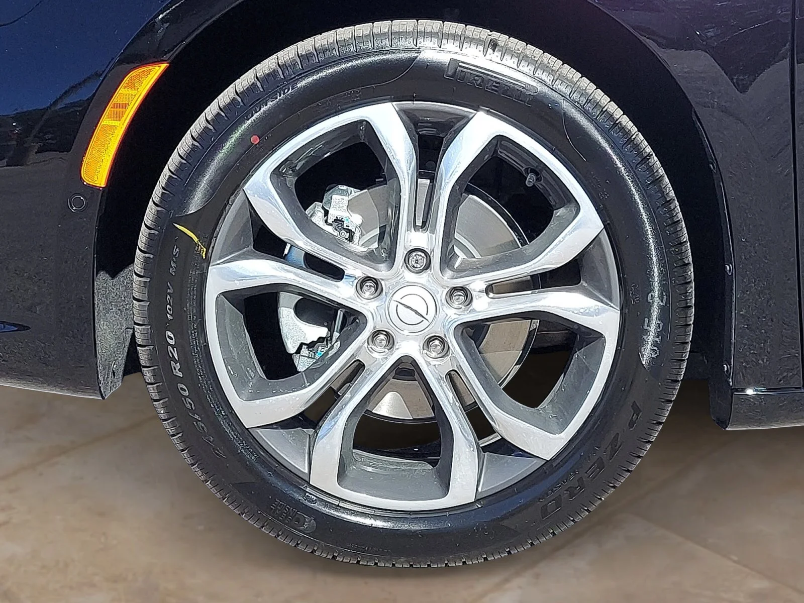 New 2026 Diamond Black Crystal Pearlcoat Chrysler Pinnacle image 31