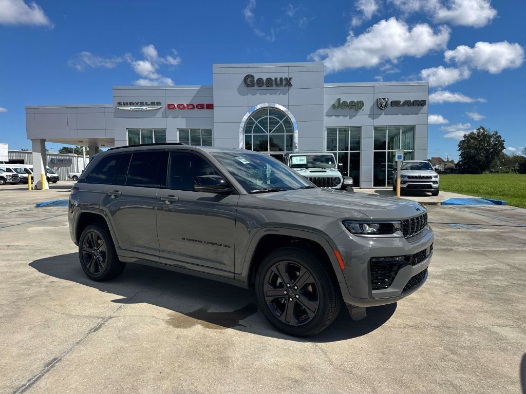 2027 Jeep Grand Cherokee Limited Reserve