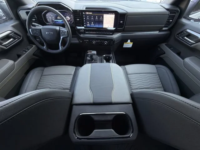 2026 Chevrolet Silverado 1500 ZR2 - Photo 11