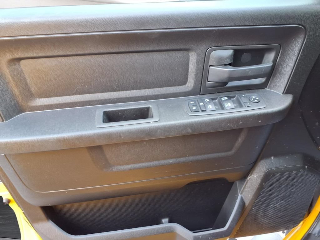 Used 2019 Yellow Ram Express image 14