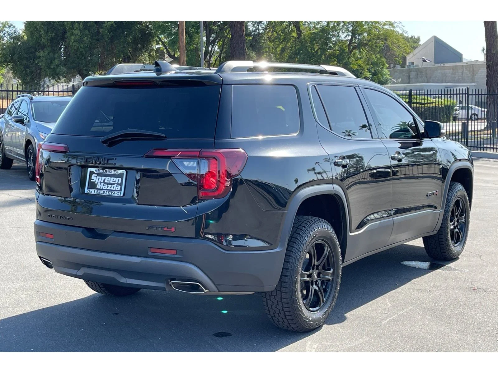 Used 2021 Ebony Twilight Metallic GMC AT4 image 7