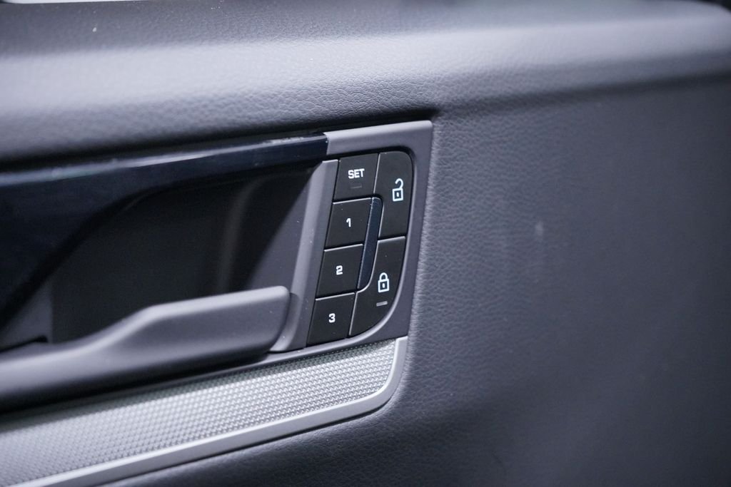 Used 2024 Quartzite Grey Metallic Porsche Base image 18