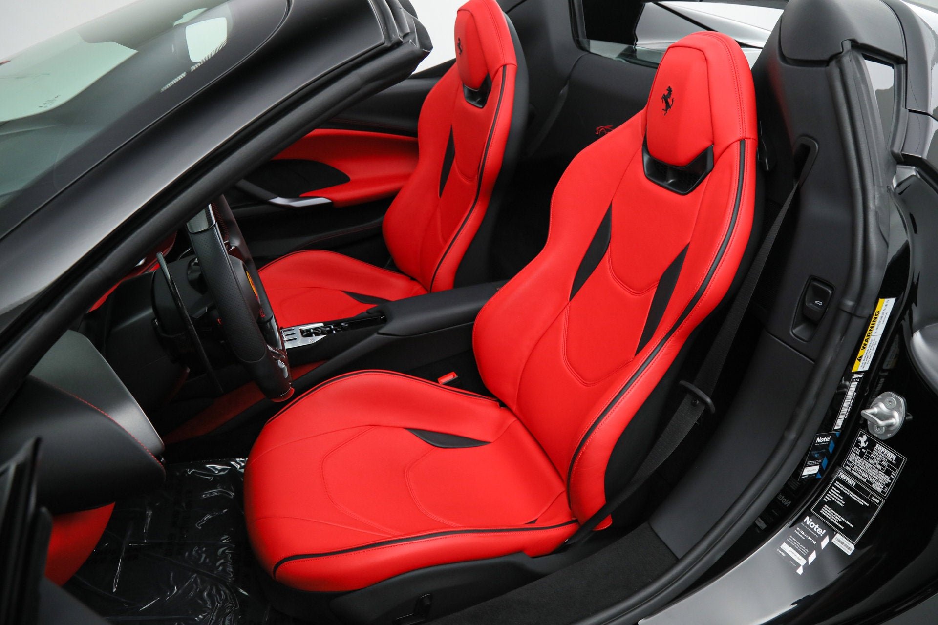 Certified Used 2025 Nero Ferrari  image 5