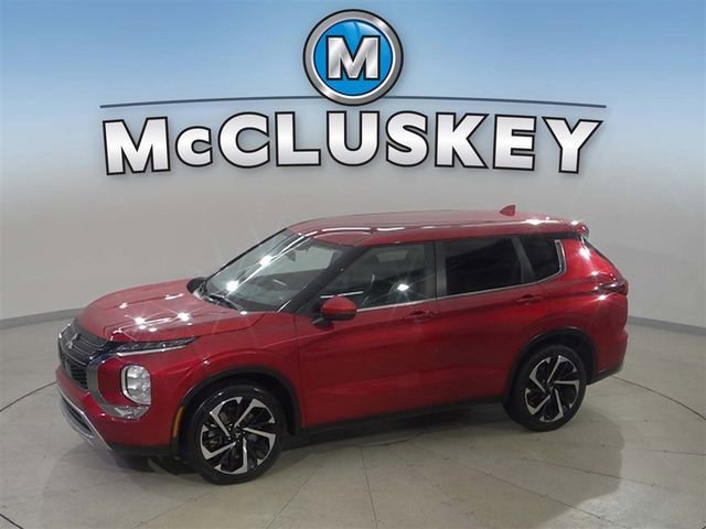 2024 Mitsubishi Outlander SE 2WD's photo