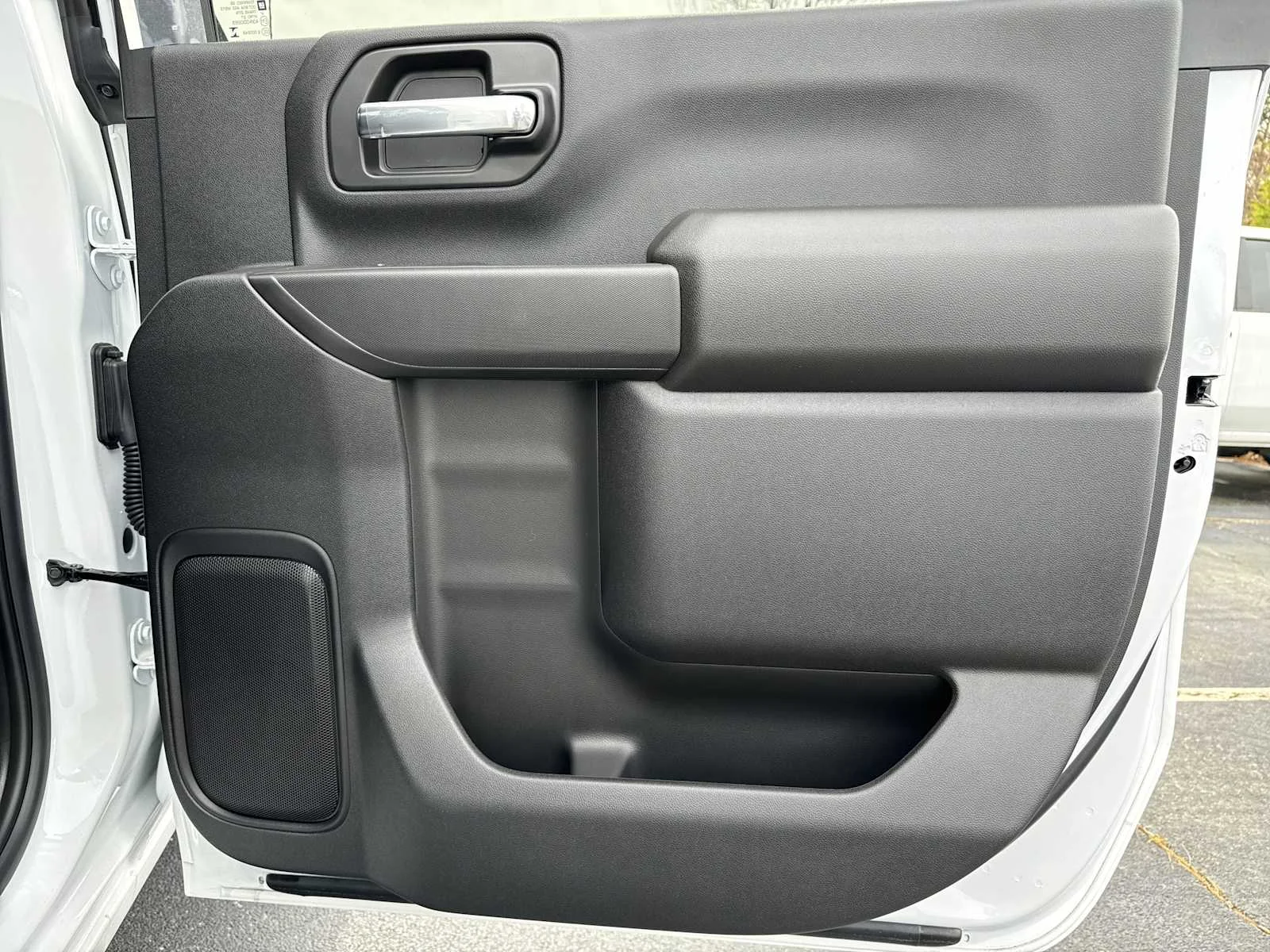 New 2025 Summit White GMC Pro image 15