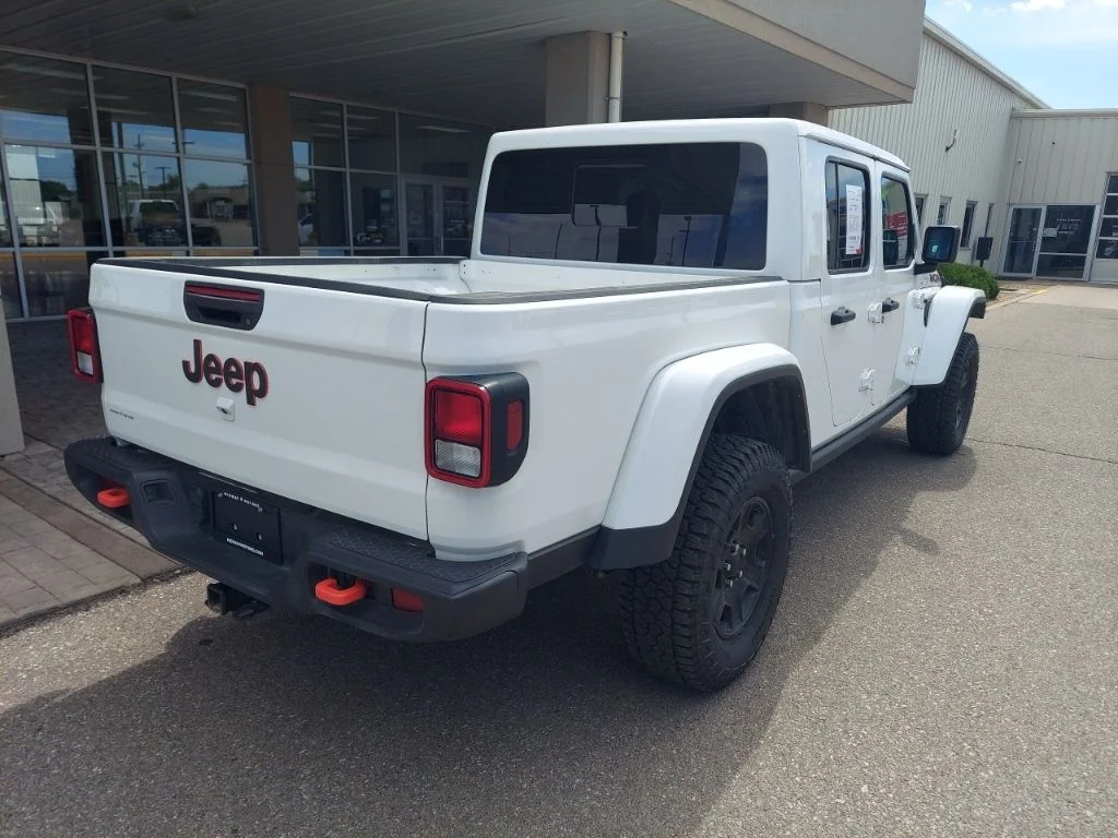 Used 2023 White Jeep Mojave image 7
