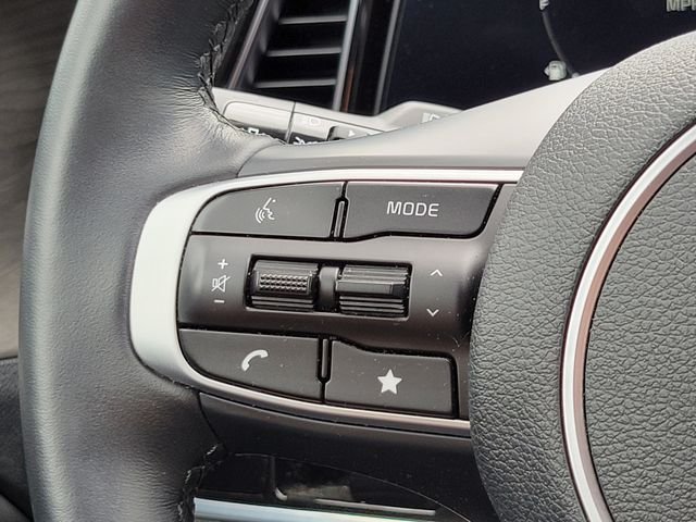 Certified Used 2023 Black Kia X-Pro Prestige image 15