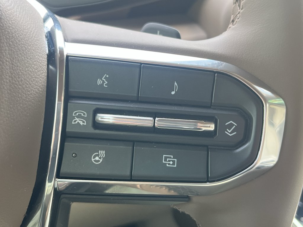 Used 2025 Volcanic Red Tintcoat GMC Denali image 29