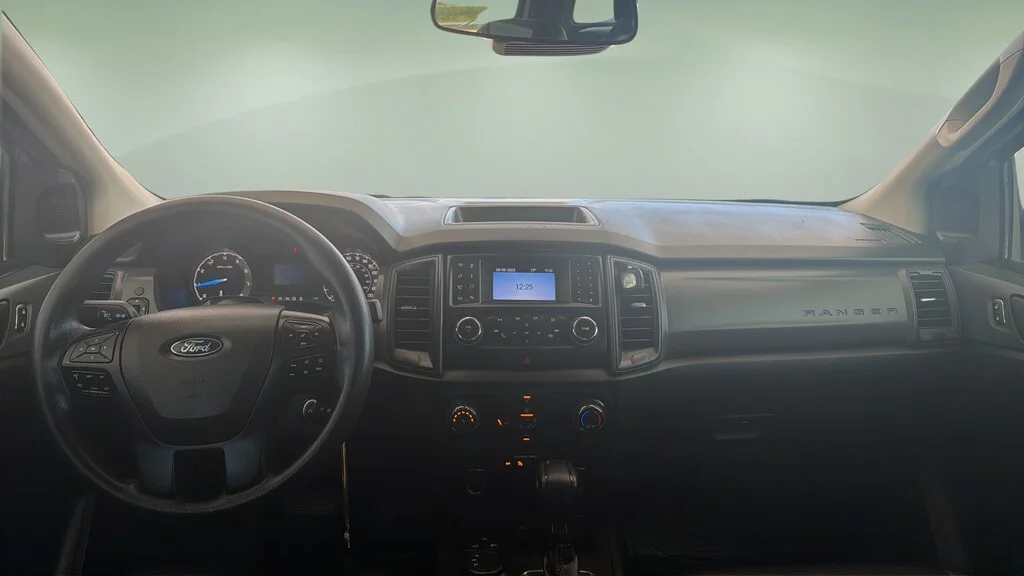 Used 2020 Oxford White Ford XL image 7