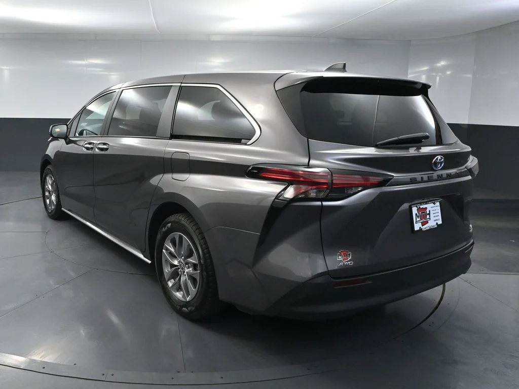 Certified Used 2022 Gray Toyota XLE image 8