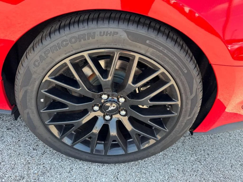 Used 2018 Race Red Ford GT Premium image 6