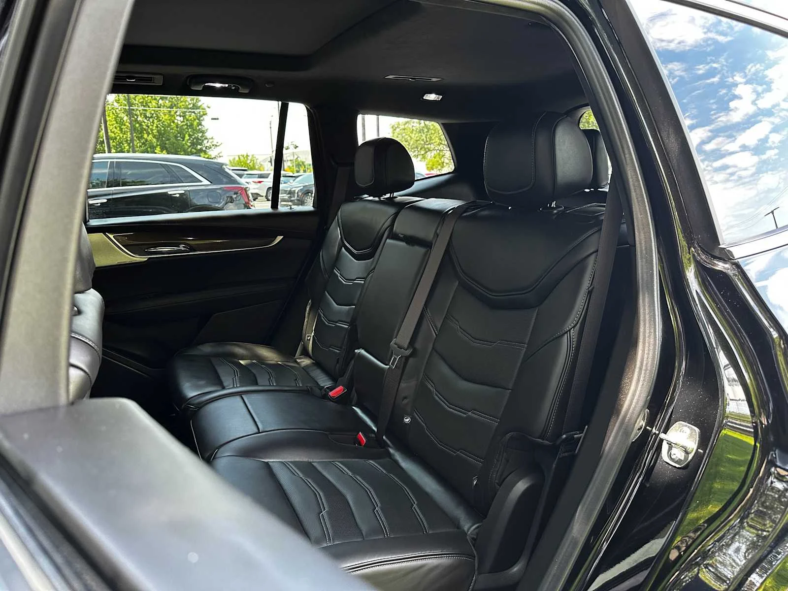 2024 Cadillac XT6 Premium Luxury - Photo 21