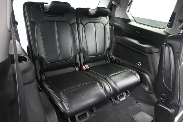 Used 2024 Blue Jeep Limited image 25