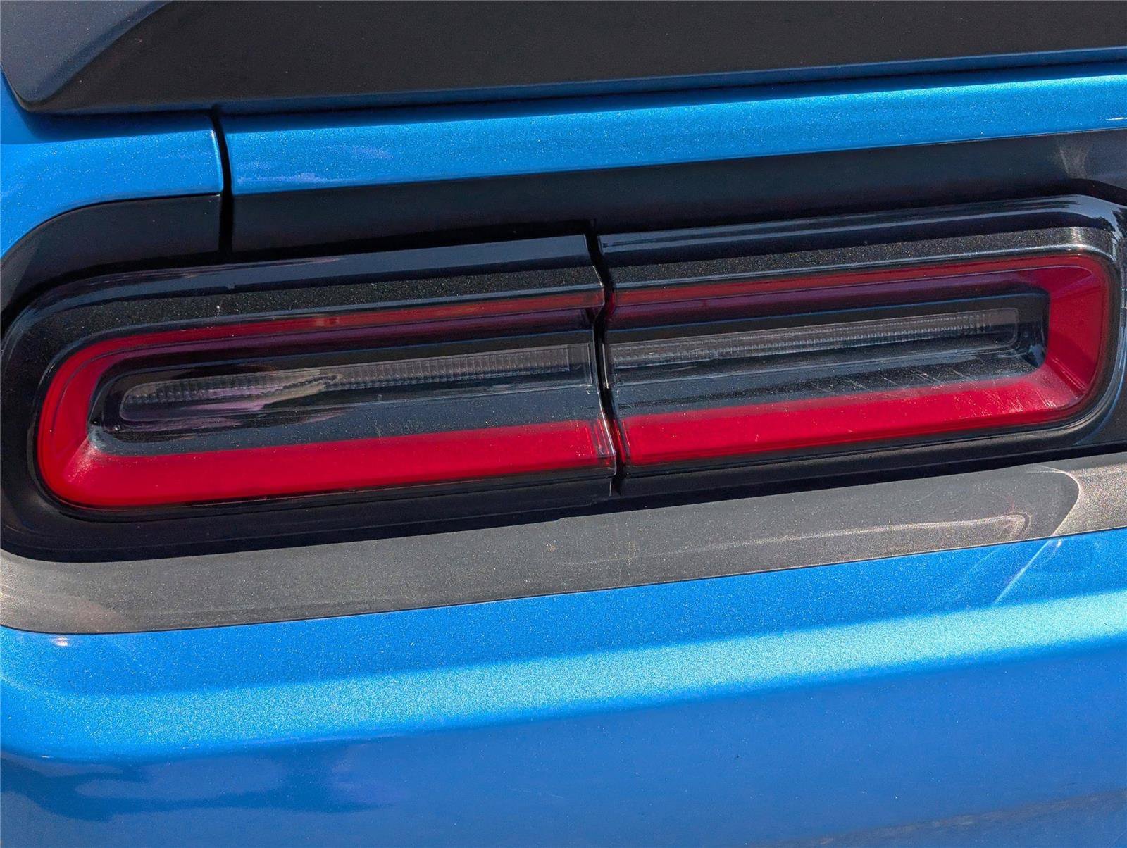 Used 2015 Blue Dodge R/T Plus Shaker image 11