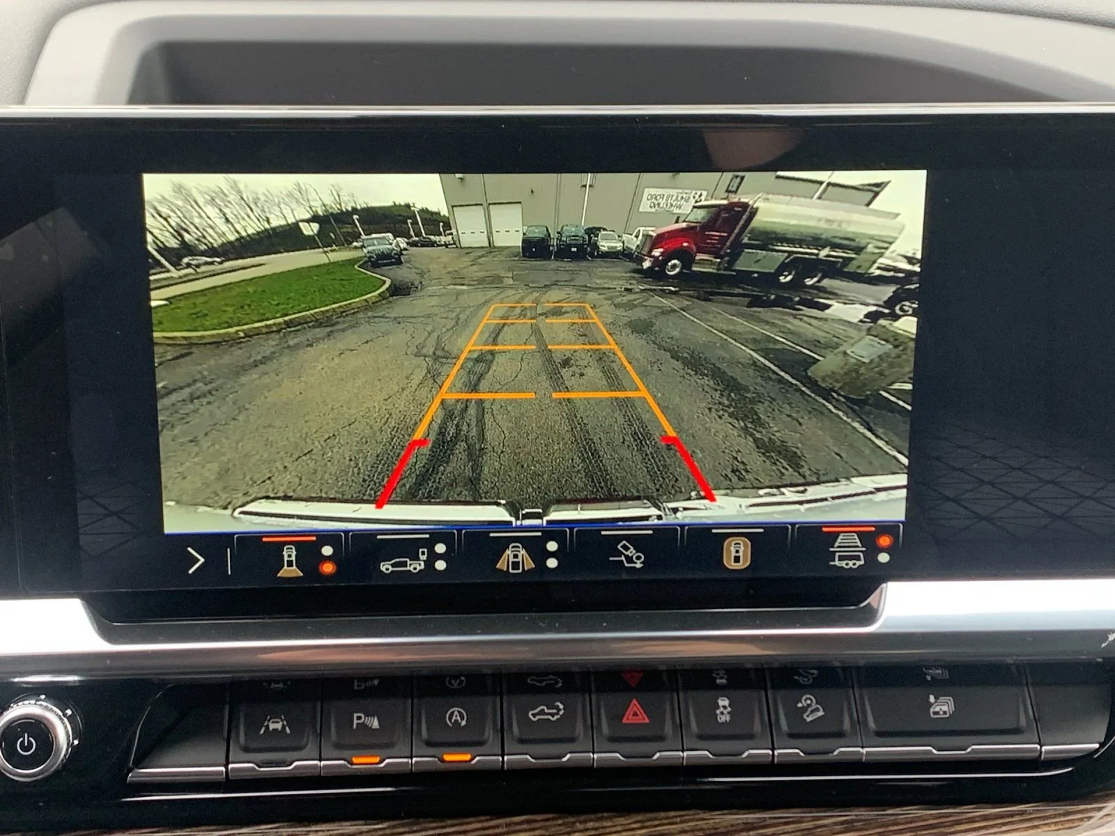 2026 GMC Sierra 1500 SLE - Photo 21