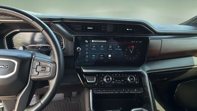 Used 2024 Silver GMC Denali Ultimate image 10