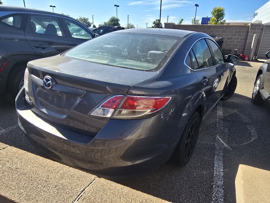 Used 2010 Comet Gray Mica Mazda i Sport image 4