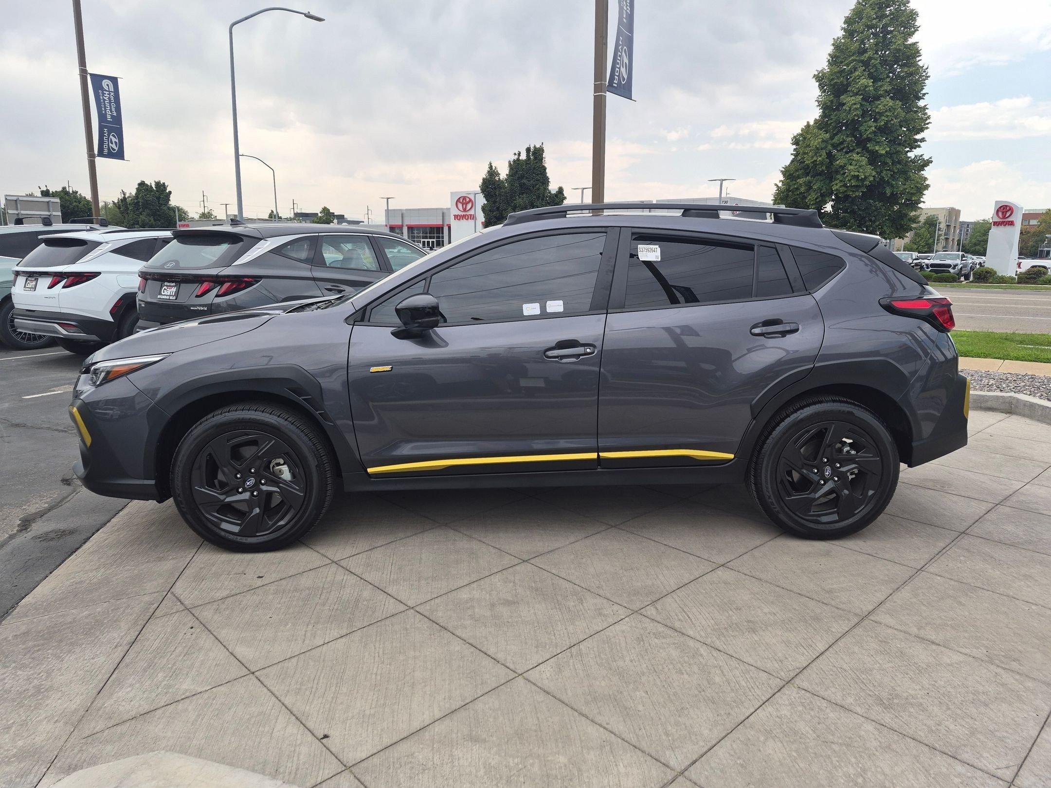 Used 2025 Magnetite Gray Metallic Subaru Sport image 7