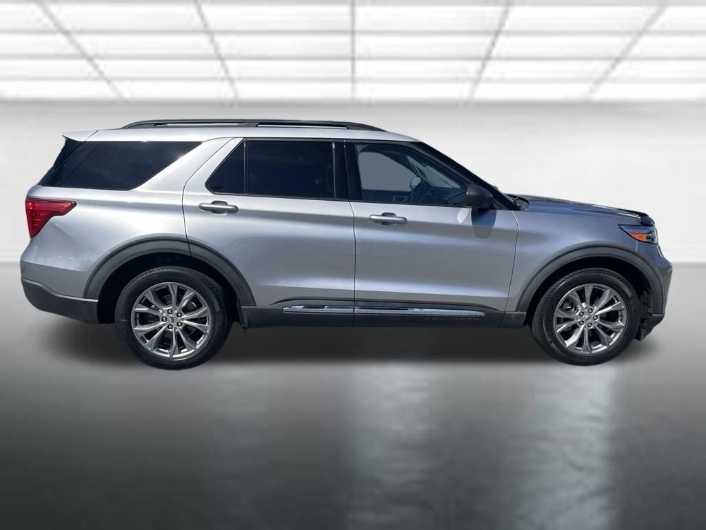 Used 2021 Silver Ford XLT image 6