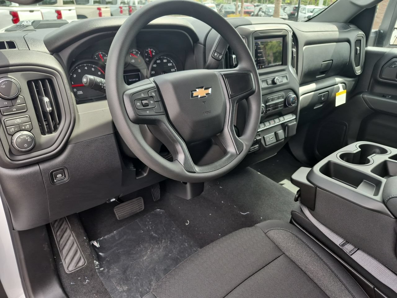 2026 Chevrolet Silverado 2500 HD Custom - Photo 10