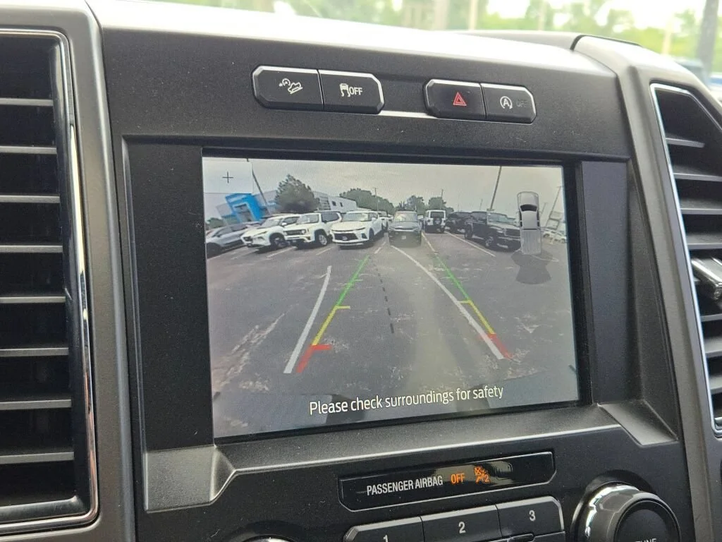 Used 2020 Gray Ford XLT image 32