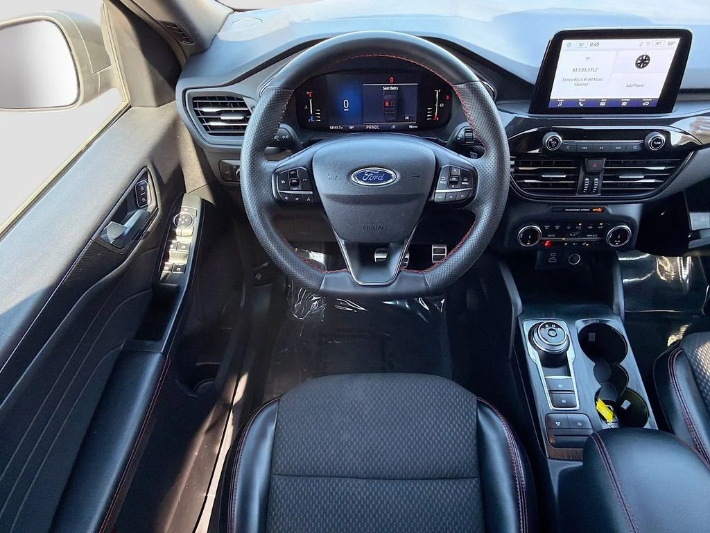 2023 Ford Escape ST-Line - Photo 16