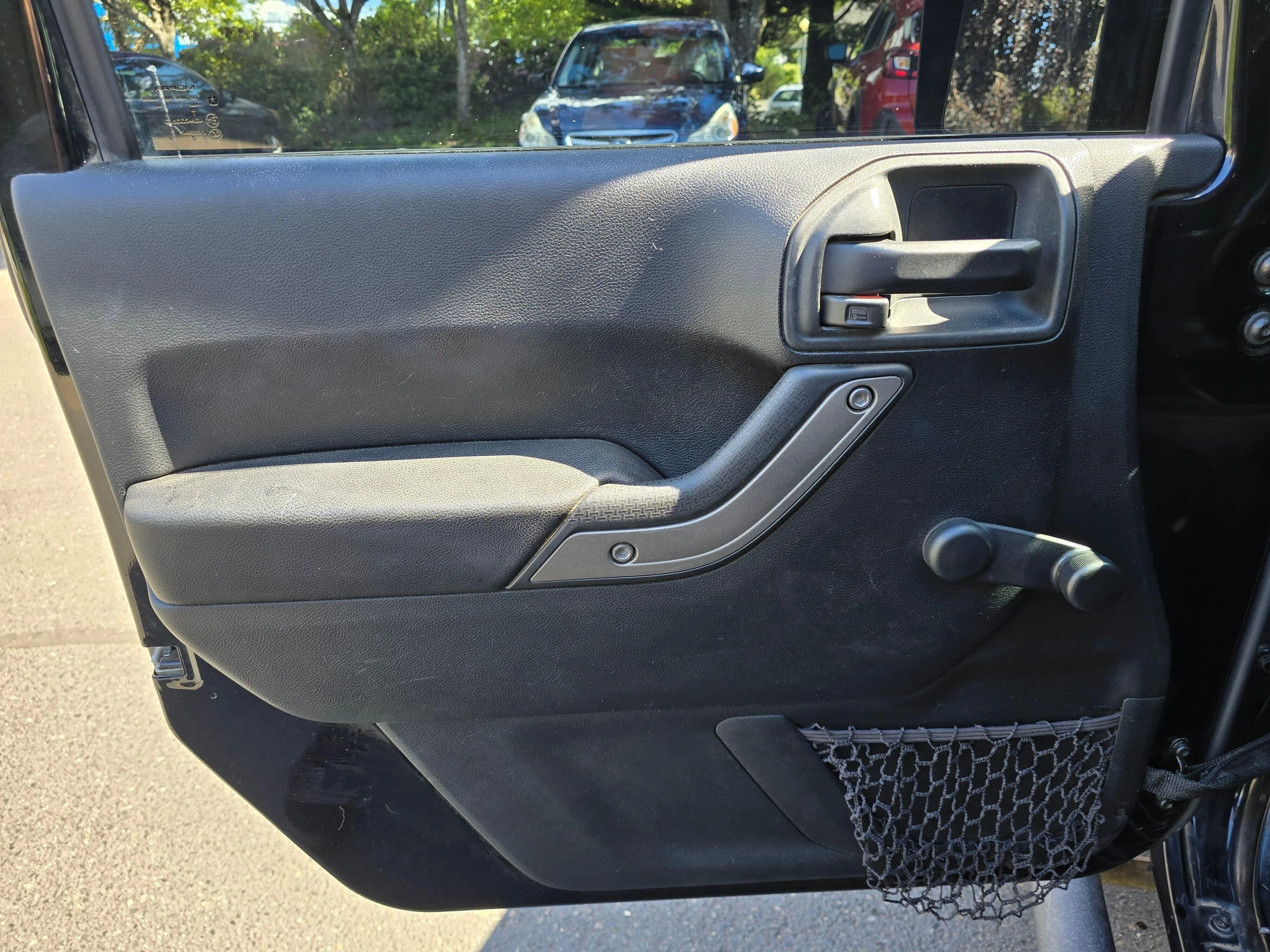 Used 2018 Black Clearcoat Jeep Sport image 8