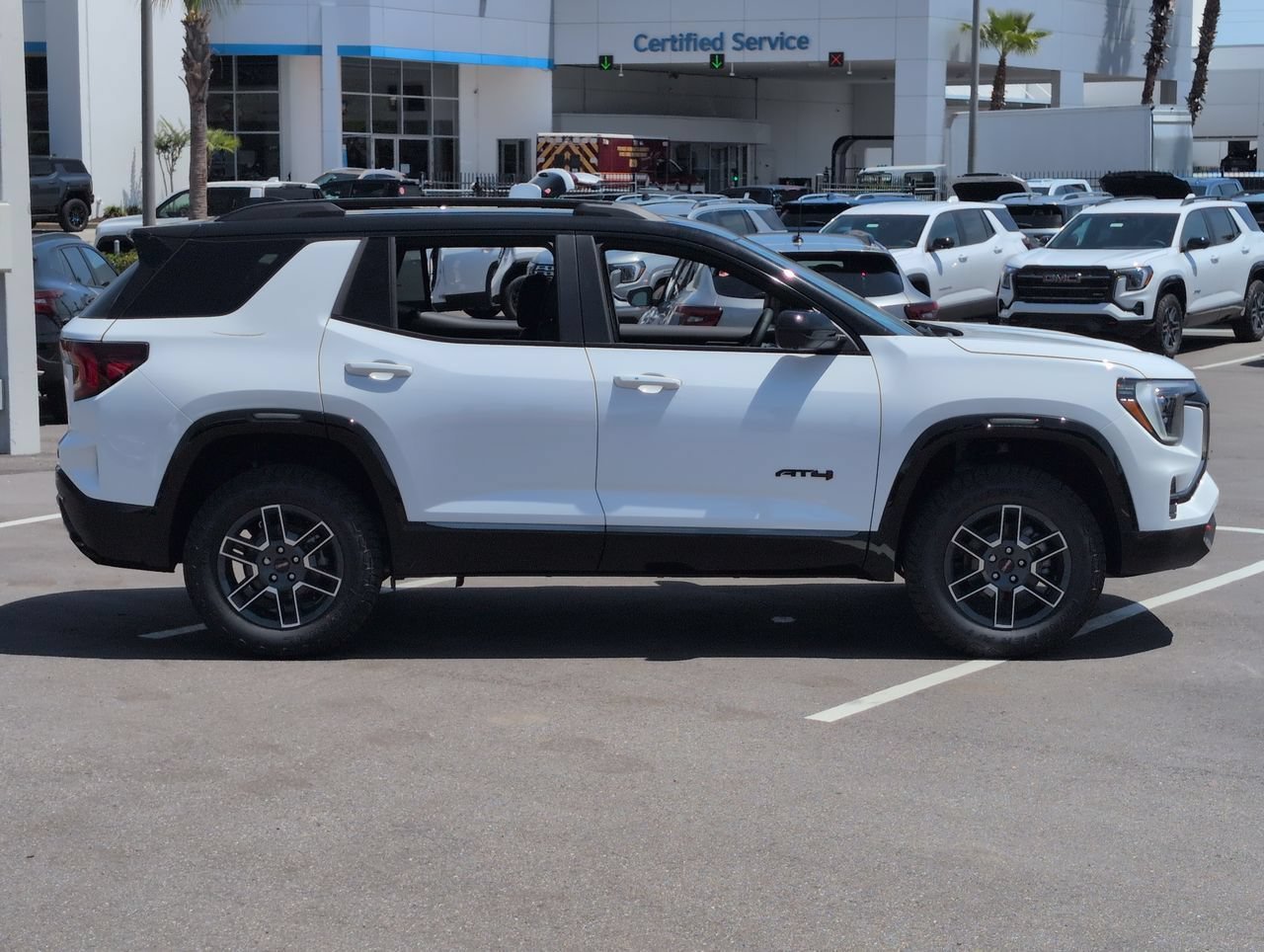 2026 GMC Terrain AT4 - Photo 9