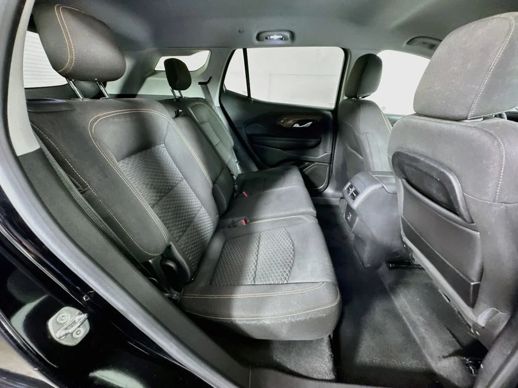 Used 2019 Black GMC SLE image 32
