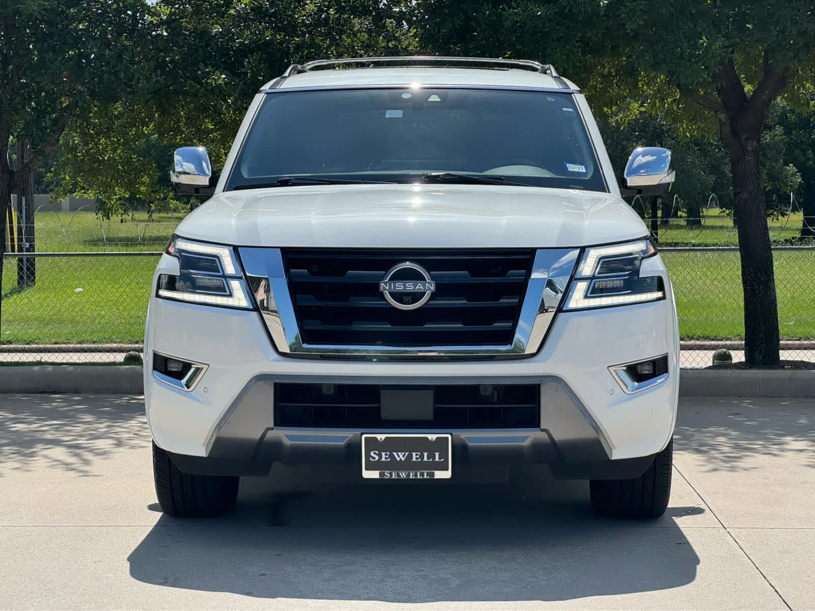 Used 2021 Aspen White Tricoat Nissan Platinum image 2