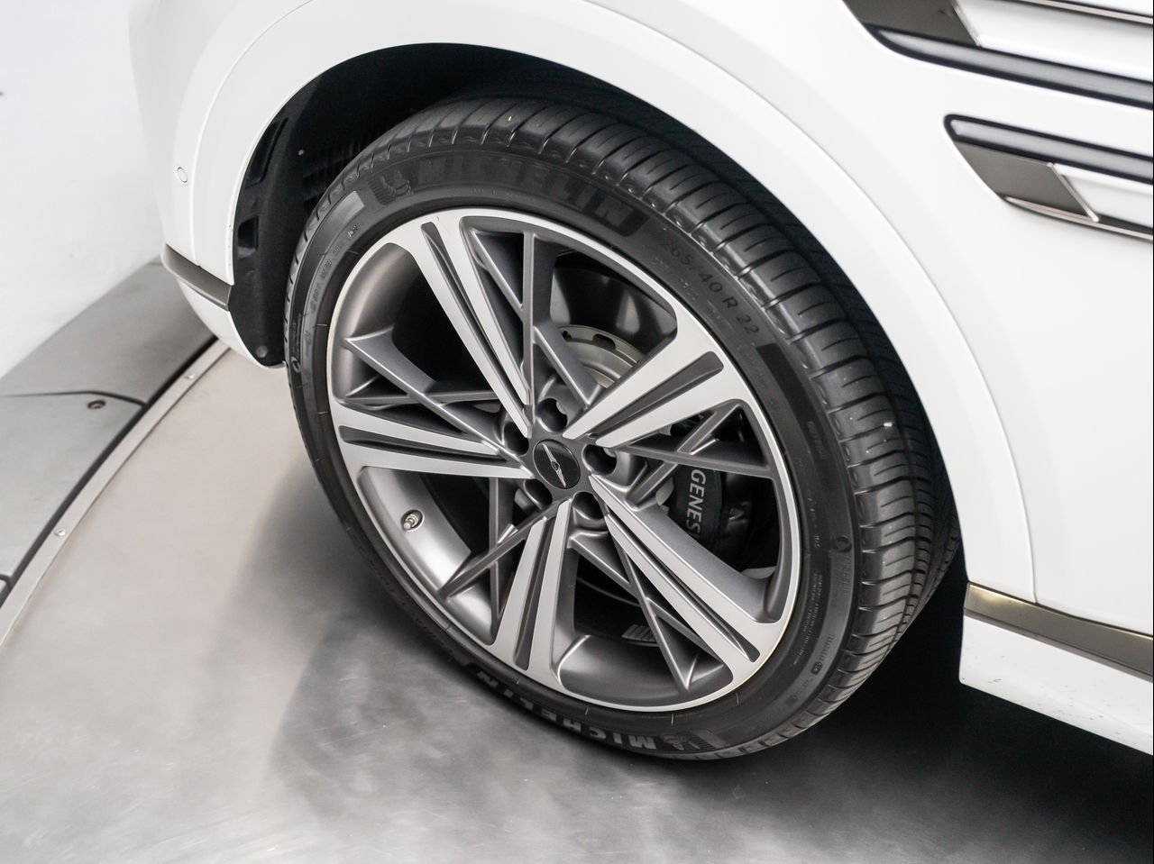 2026 GENESIS GV80 Coupe E-SC - Photo 10