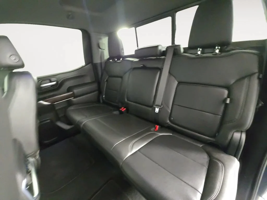 Used 2020 DARK SKY METALLIC GMC SLT image 15