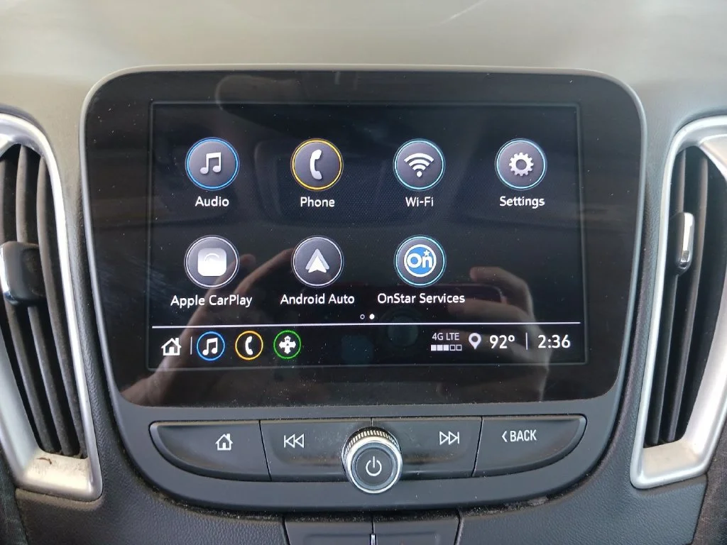 Used 2025 Mineral Gray Metallic Chevrolet LS image 19