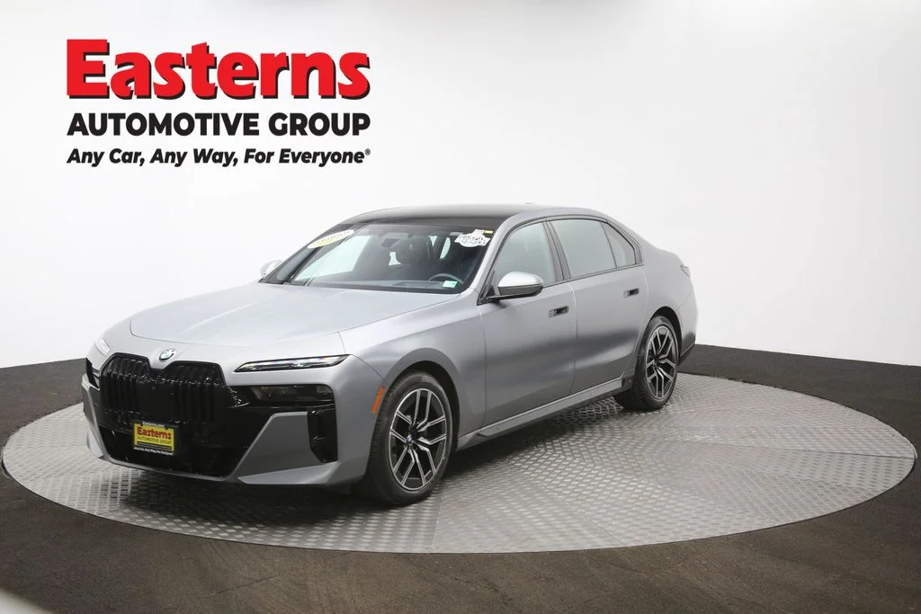 Used 2023 Gray BMW 740i image 59