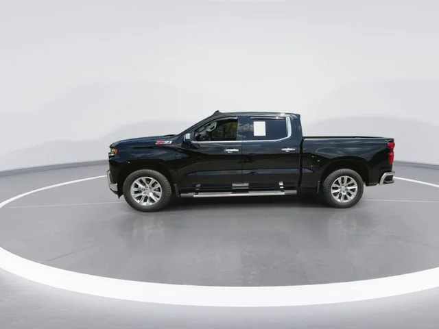 Used 2022 Black Chevrolet LTZ image 7